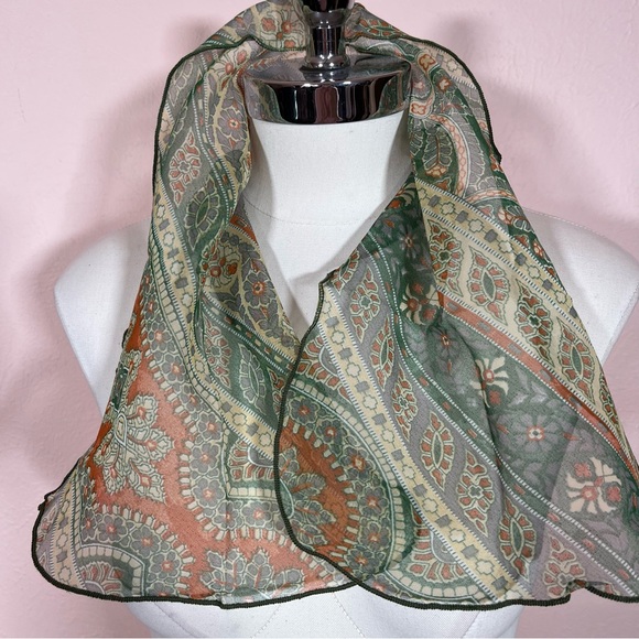 Vintage 1960 70 MCM Mod Avocado green Paisley semi sheer Bow Neck scarf Cravat - Picture 8 of 16